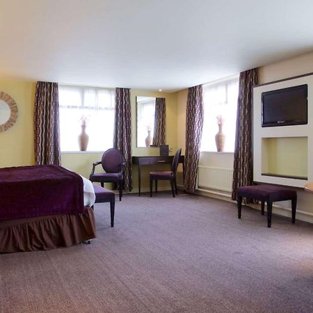 Manchester Airport Stanley Hotel, BW Signature Collection Handforth Exterior foto